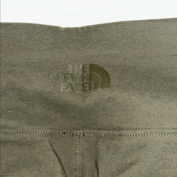 The North Face Paramount Hybrid High Rise Tight Taupe Green Size Medium - Picture 7 of 8